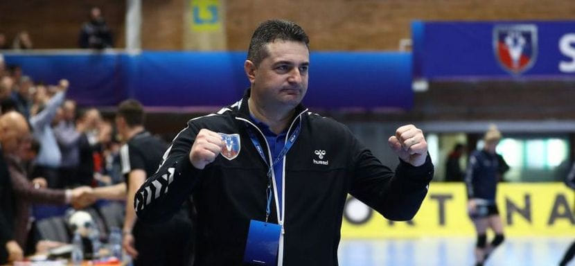 Румыния. Главный тренер "Вылчи" Флорентин Пера: "Матчи без зрителей  — это самый большой минус для нас в новом сезоне"