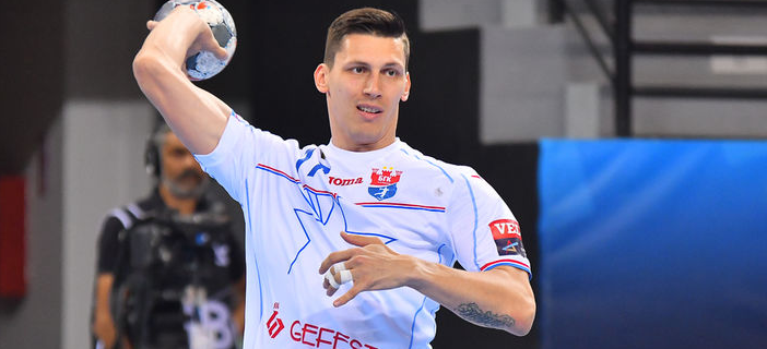 Gol.mk: сербский левый полусредний Неманья Обрадович покидает БГК имени Мешкова. Он может перейти в "Вардар"