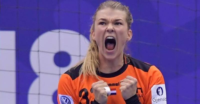 Товарищеский матч. Женская сборная России в повторном поединке проиграла голландкам с разницей в семь мячей