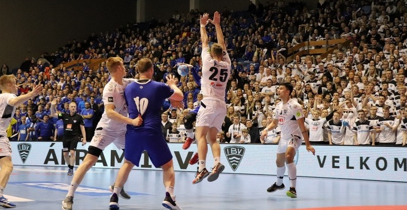 В Исландии окончательно остановлены чемпионаты страны. Официальных победителей турниров в этом сезоне не будет