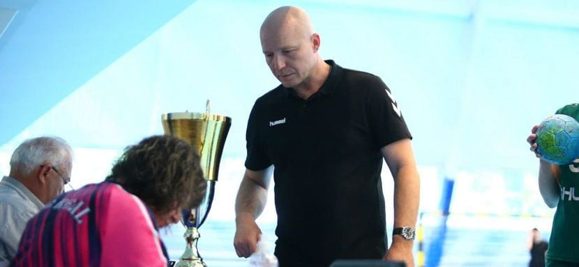 Украина. Виталий Андронов: "Хочется привезти во Львов побольше иностранных команд, чтобы у болельщиков был интерес к гандболу"