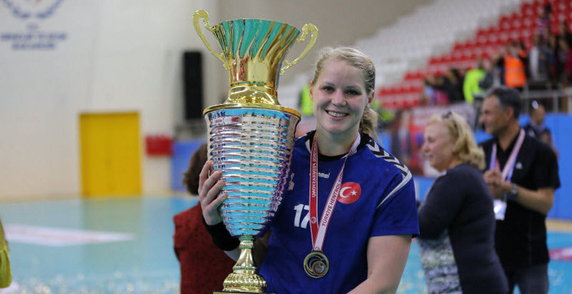 Суперлига. Краснодарская "Кубань" подписала контракт с линейной турецкой "Муратпаши" Валерией Бараник