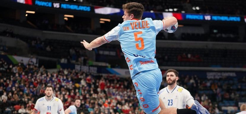 ЧЕ-2022. В сборной Нидерландов еще один зараженный коронавирусом — это левый полусредний Рютгер тен Велде