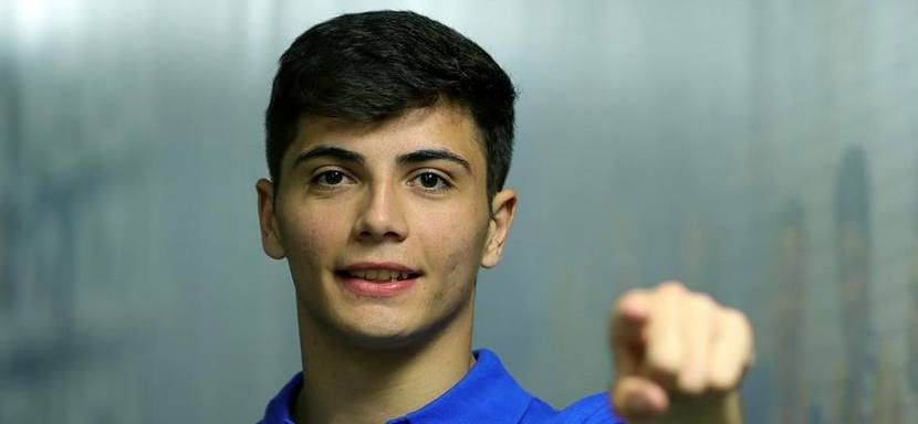 Португалия. Официально. Правый крайний Антонио Мартинес сменил испанский "Адемар" на "Порту"