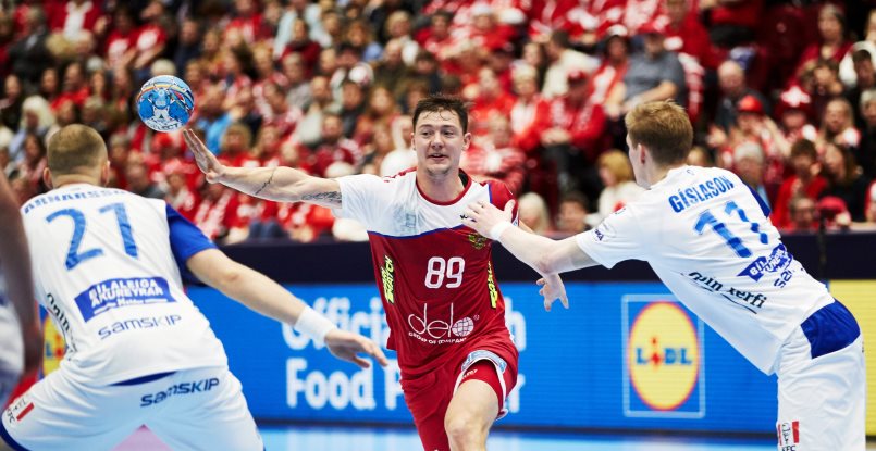 Дмитрий Житников в журнале "Быстрый центр". Детская привычка не опаздывать