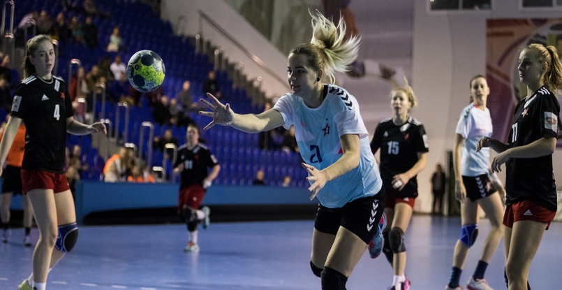 Zvezda handball cup. Девичья  сборная России проиграла "Славии"