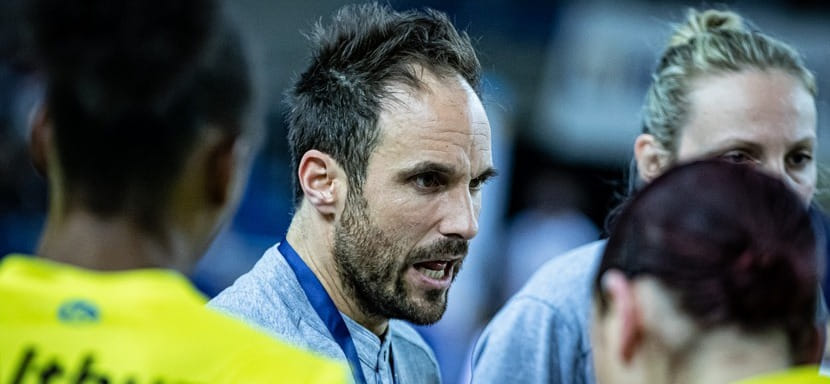 Франция. Главный тренер "Меца" Эмманюэль Майоннад продлил контракт с клубом. Новое соглашение рассчитано до лета 2023 года