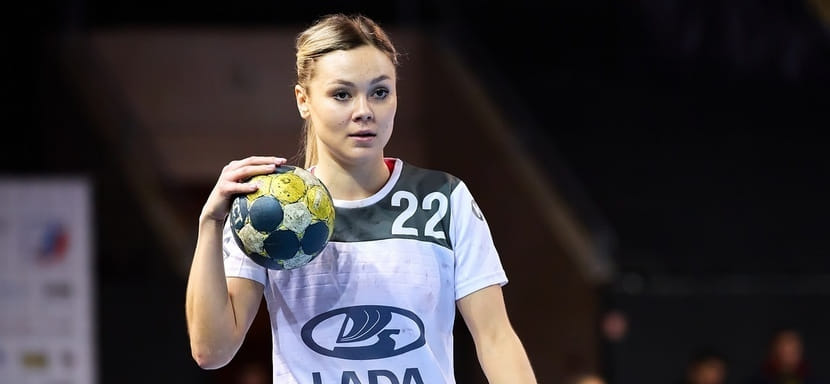 Суперлига. Наталья Решетникова: "За эти три месяца мы действительно соскучились по мячу так, что его не хочется выпускать из рук"