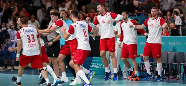 Домагой Дувняк о победной концовке матча с японцами: "Большая похвала Ивану Мартиновичу. Взял дело в свои руки. Так делают только топовые игроки"