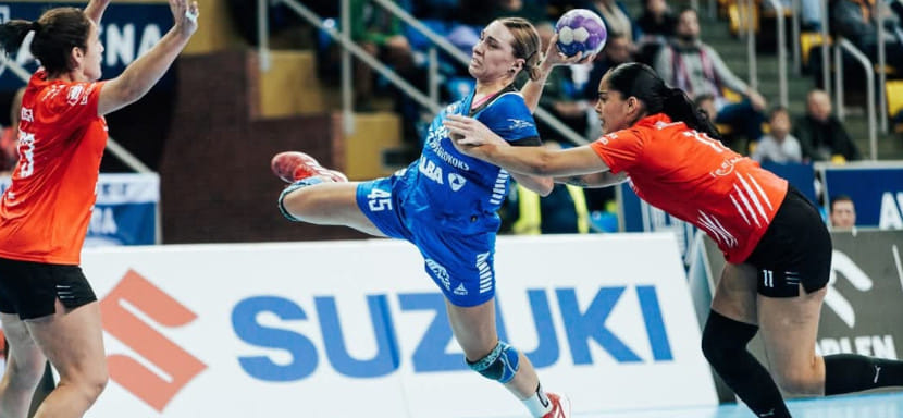 Российская полусредняя Полина Масалова сменила "Рух" на "Старт" из Эльблонга