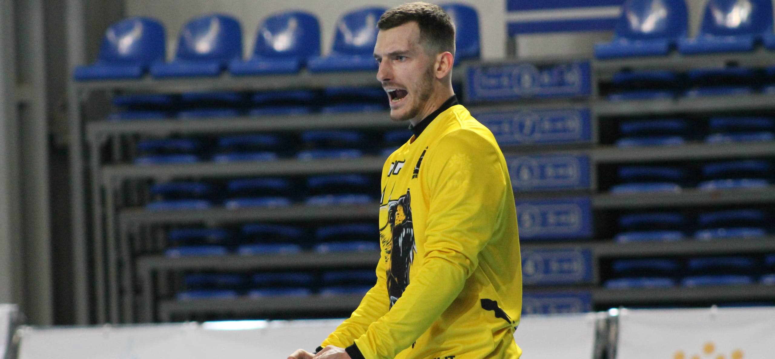 Илья Усик: "Выезд из Перми в Саратов занял больше времени, чем все мои путешествия по Израилю вместе взятые"