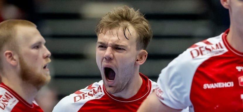 Два игрока датского "Ольборга" получили травмы в матче Лиги чемпионов против "Спортинга"