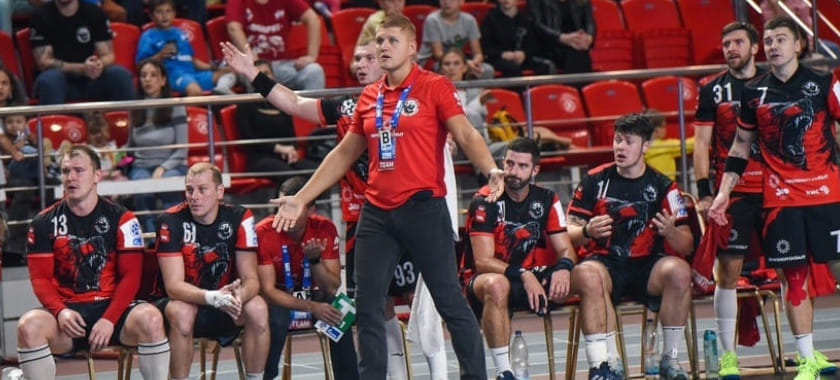 Olimpbet Суперлига. Валентин Бузмаков о поражении от "Зенита": "Наверное, такие игры бывают. Пока нет ответа, что это было" (ВИДЕО)