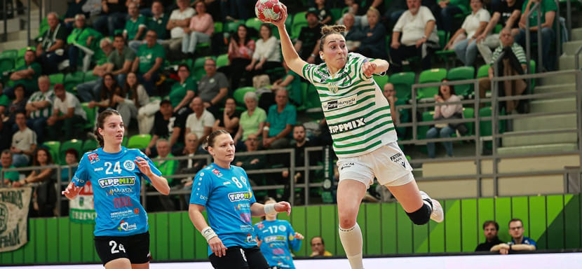 "Ференцварош" Дмитриевой разгромил в гостях "Козармишлень", "Дебрецен" дома сокрушил команду НЕКА и ещё один результат чемпионата Венгрии