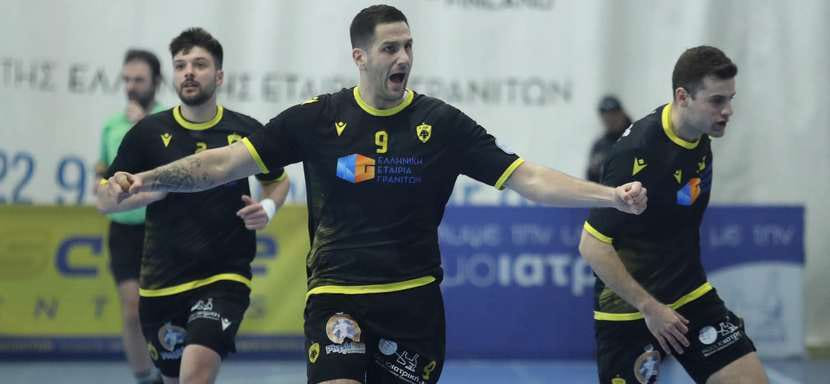 Греция. Хорватский полусредний Стипе Мандалинич продолжит защищать цвета АЕКа