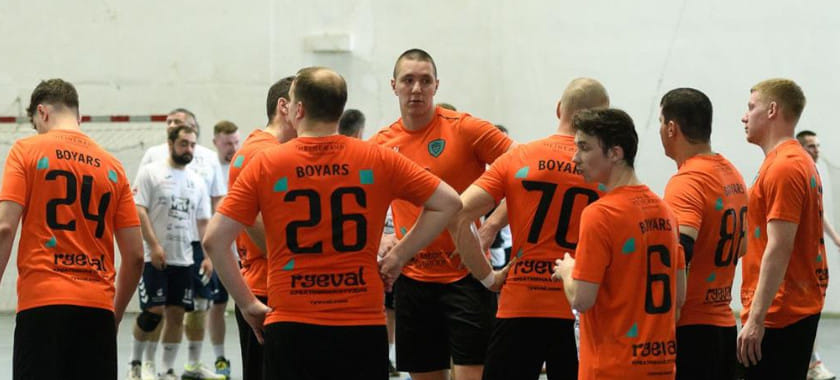 В новом сезоне мужской первой лиги сыграют  39 команд, разделённых на пять географических зон. Финальный этап примет Владивосток