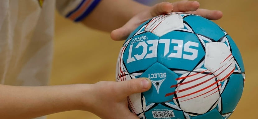 Команда "Юность Москвы" без потерь прошла турнирную дистанцию и стала победителем турнира "Быстрый центр"