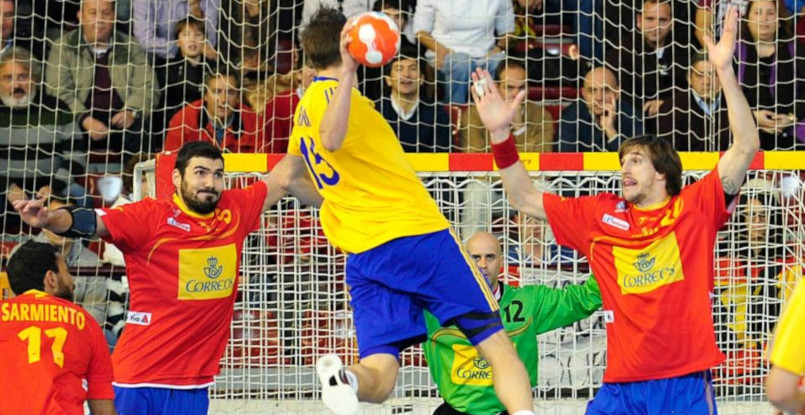 Не в пример датчанам. Уважение к королевскому титулу