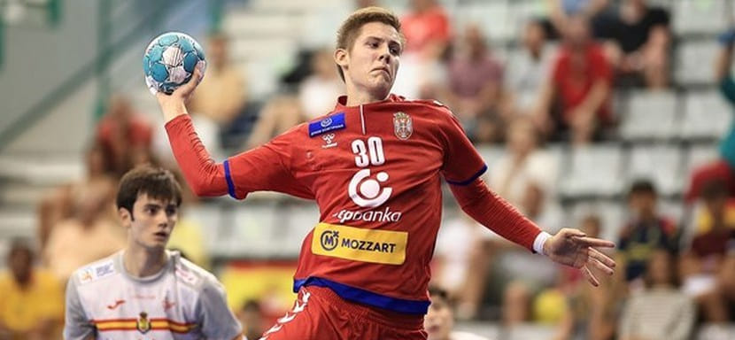 Польша. Бертус Серваас: "По Додичу есть предложение от клуба, играющего в еврокубках и не представляющего Балканы. Также есть интерес у "Загреба"