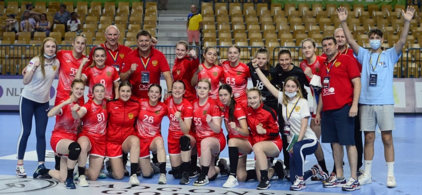 Чемпионат Европы (U-19). Россиянки добрались до полуфинала! Предпочитая легким путям — окольные