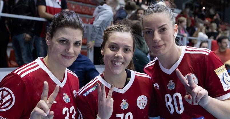 Венгрия. "Дебрецен" продлил контракты с тремя гандболистками