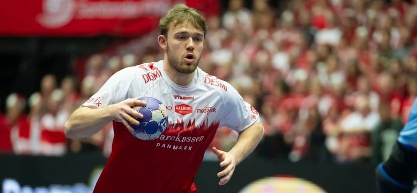 Разыгрывающий "Ольборга" Томас Арнольдсен признан самым ценным игроком 11-го тура Лиги чемпионов (ВИДЕО)