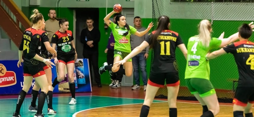 Беларусь. Кристина Чмыхова: "В первом тайме игры с "Берестьем" хорошо оборонялись, плюс вратарь помогла сделать отрыв в 9 мячей"