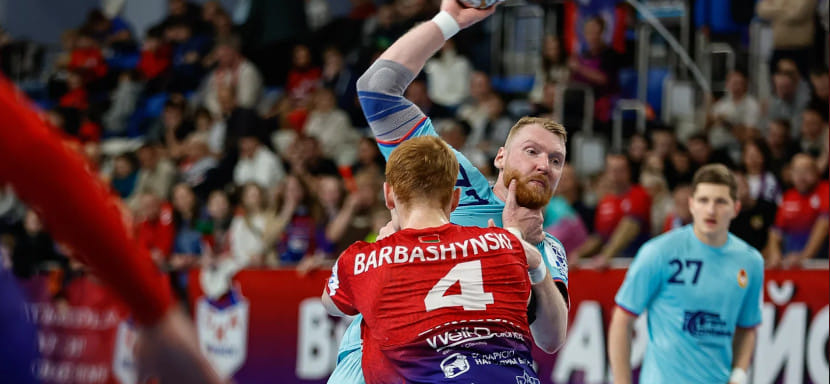 Роман Царапкин: "Выскажусь осторожно: сборная России входит в топ-15. Думаю, что ближе к десятой строчке, чем к пятнадцатой"