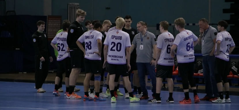 В молодёжном первенстве России "Чеховские медведи" вновь обыграли ЦСКА и остальные матчи субботы