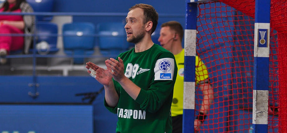 Olimpbet Суперлига. Официально. 27-летний голкипер Никита Никулин будет защищать ворота ЦСКА. В прошлом сезоне он играл за "Зенит"