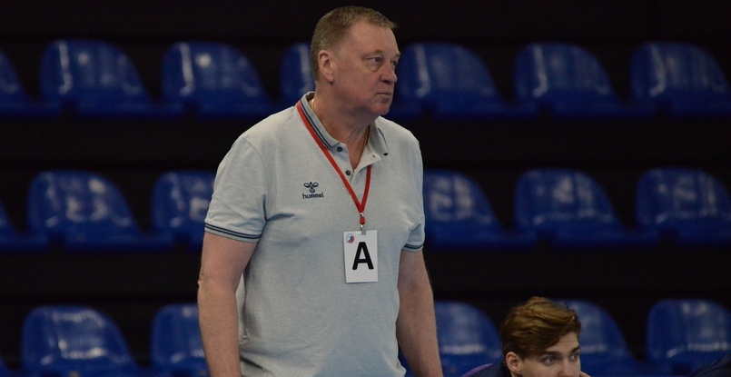 Валерий Кочетков: "Дал поручение игрокам, чтобы подготовили рефераты об истории олимпийского гандбола с 1952 года"