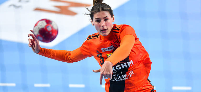 Европейская лига. "Звезда" потерпела сокрушительное домашнее поражение в противостоянии с польским "Заглембе". После первого тайма была ничья