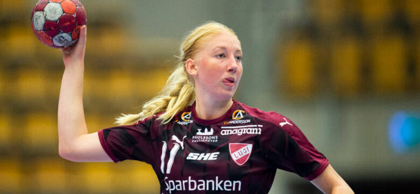 Дания. Шведская полусредняя "Луги" Тюра Акснер со следующего сезона будет выступать за "Хернинг-Икаст"