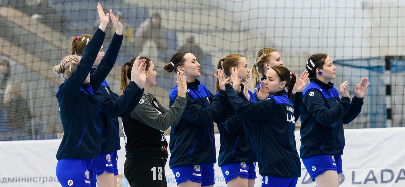 Высшая лига. Дубли клубов "Ростов-Дон" и "Лада" продолжают идти без потерь. "Уфа-Алиса" разгромила "Звезду-2"