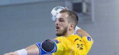 Трансферный слух. Белорусский линейный польского "Виве" Артем Королек получил предложение перейти в "Барселону" в сезоне-2021/22