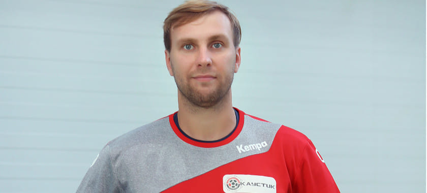 Первая лига. Игрок "Гранита" Никита Гугняев дисквалифицирован на месяц и оштрафован за грубое неспортивное поведение в матче с "Тушино"