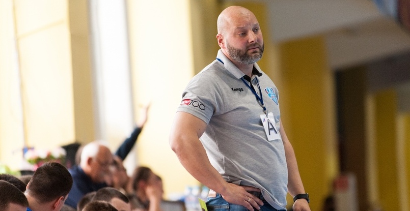 Александр Горбатиков: "Пытаемся найти что-то новое для игроков, мотивировать их и стимулировать. Но, видимо, они не хотят выигрывать"