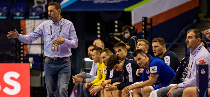 ЧЕ-2022. Петер Кукучка: "У литовцев хорошая защита, но есть проблемы с поперечным движением в атаке. И надо опасаться Малашинскаса"