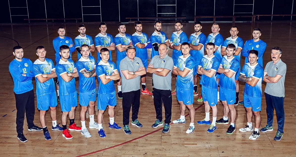 ЧЕ-2020. Сергей Бебешко назвал 18 игроков сборной Украины, которые продолжат подготовку к турниру — среди них Владислав Залевский