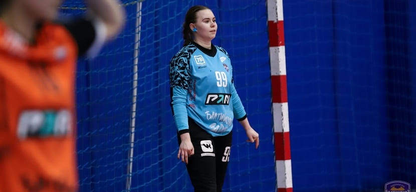 Olimpbet Суперлига. Состав АГУ-"Адыиф" пополнили вратарь Валерия Маркова и правая полусредняя Анастасия Селивёрстова