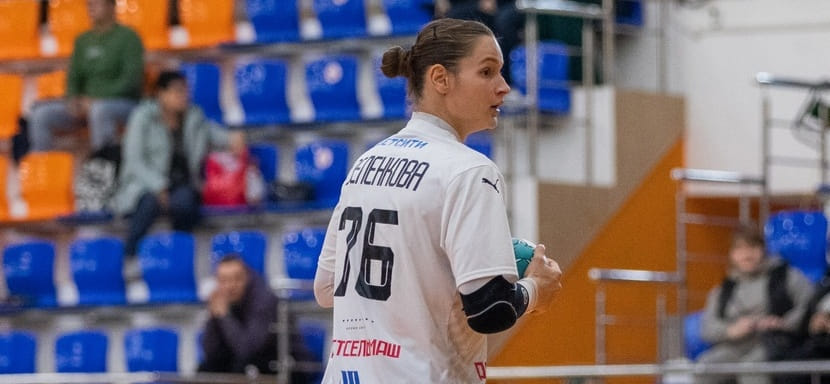 Лучшим игроком "Ростова" в декабре признана полусредняя Екатерина Зеленкова