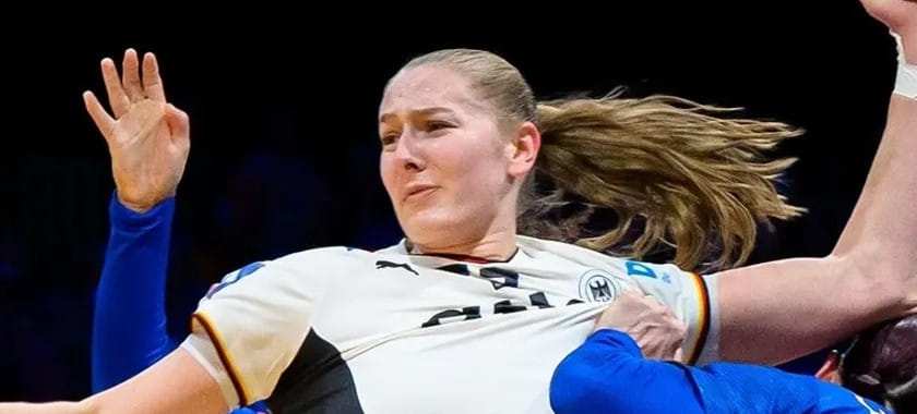 Правая полусредняя сборной Германии Фиола Лойхтер — лучший молодой игрок чемпионата мира-2025