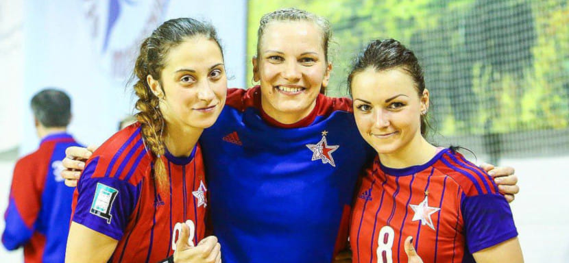 Красные зоны Натальи Винюковой. Суд в Румынии, игры в Польше, клиенты во Франции, фитнес в сети