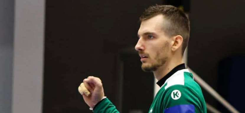 У лидера российской Суперлиги "Пермских медведей" — новичок! Это белорусский голкипер Илья Усик, начинавший сезон в Израиле