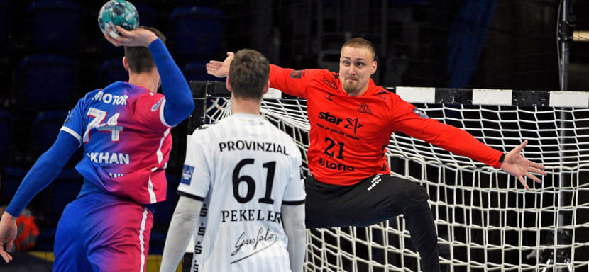 Лига чемпионов. День уплаты долгов: праздники "Порту", "Барсы", "Целе", "Киля" и "Фленсбурга"