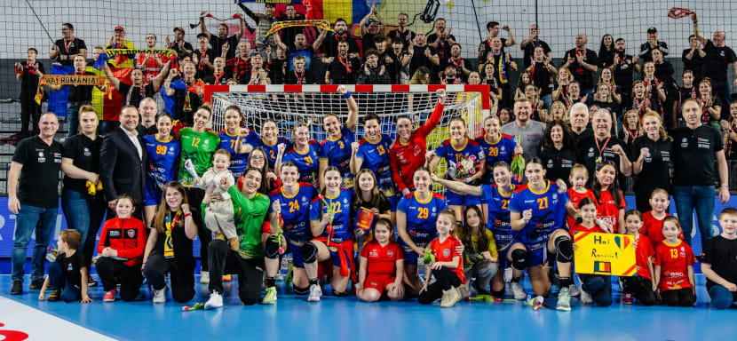 "Бухарест" Валерии Масловой обыграл "Крайову", "Рапид" Виктории Шамановской уступил "Глории Бистрице" в женском чемпионате Румынии