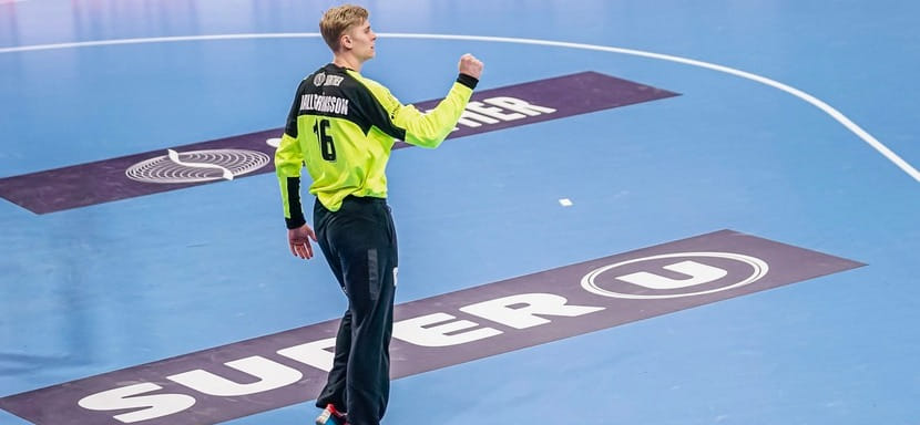 Польша. Источник: вратарь сборной Исландии и "Нанта" Виктор Халльгримссон ближайший сезон проведёт в "Висле"