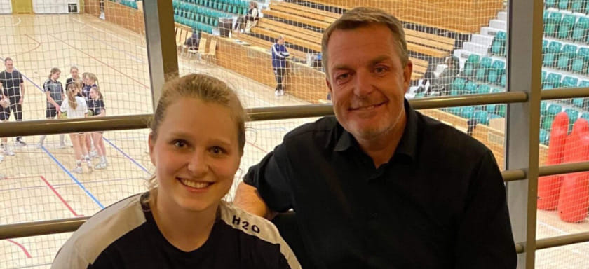 Дания. "Орхус" подписал контракт с линейной Кристиной Хансен и продлил соглашение с дебютанткой сборной Швеции Норой Перссон