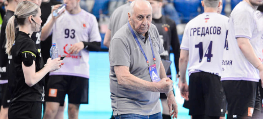 Владимир Максимов после поражения в Снежинске: "Были и несколько спорных моментов, но тут что судья видит, то и видит" (ВИДЕО)