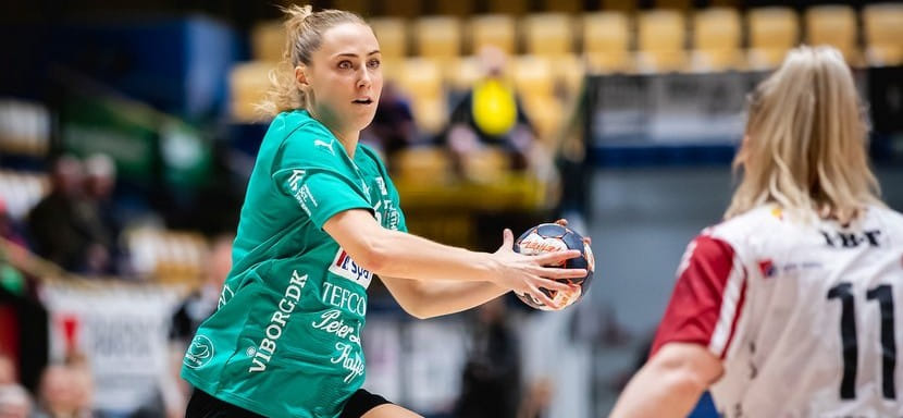 Дания. Правая полусредняя из Норвегии Моа Хёгдаль по окончании сезона расстанется с "Виборгом"